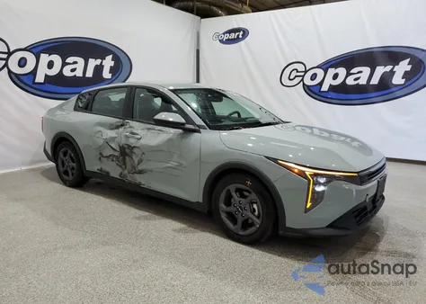 2025 Kia K4 Lx z USA, uszkodzony, nr VIN 3KPFT4DE5SE073857